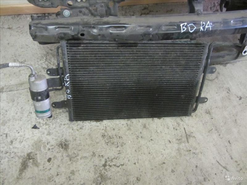 Радиатор кондиционера для VW Bora/Jetta 1997-2005г 