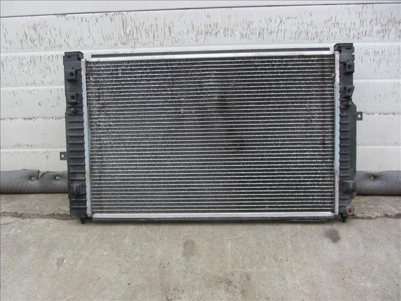 Радиатор основной 4B0121251AF для VW Passat B5+ 2000-2005г 