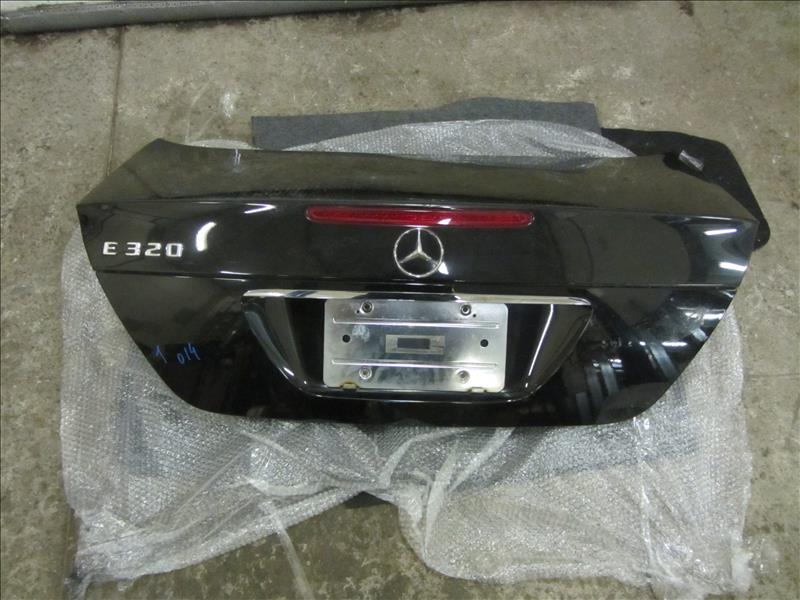 Крышка багажника в сборе для Mercedes Benz E-klasse W211 2002-2006г 